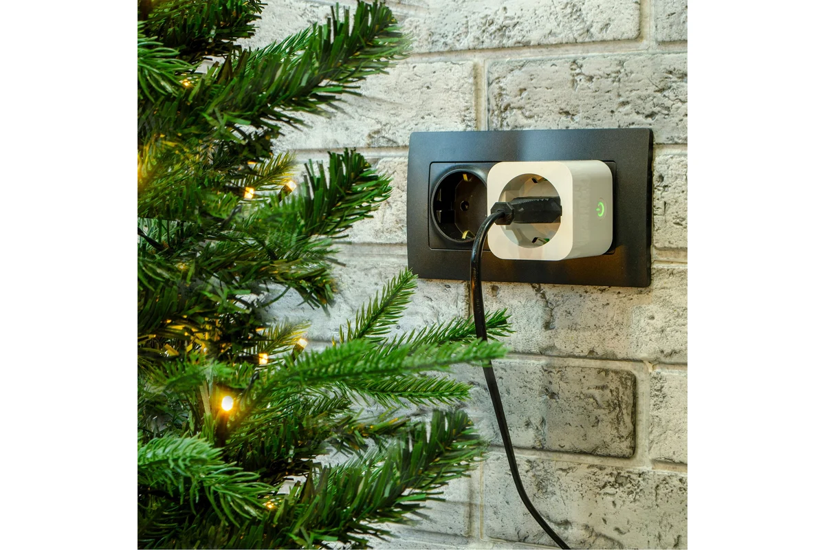 Умная WiFi розетка 16A Uniel